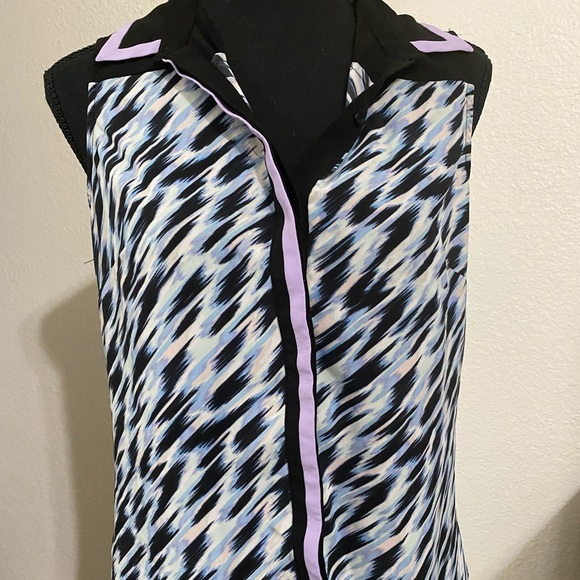 Calvin Klein tops - Picture 2 of 2